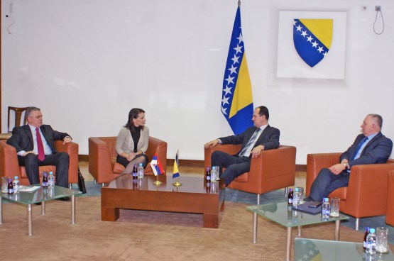 Members of the Collegium of the House of peoples of the Parliamentary Assembly spoke with the Delegation of the European Integrations Committee of the National Assembly of Serbia
